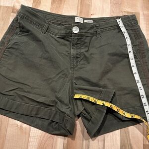 a new day Women's Dark Green Cargo Shorts